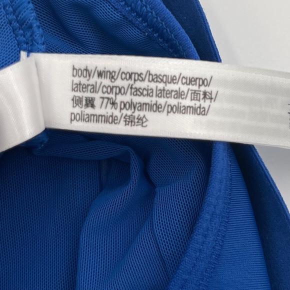 NWT Victoria Secret Seamless Scoop Royal Blue Sport Bra Size XS - Picture 9 of 12